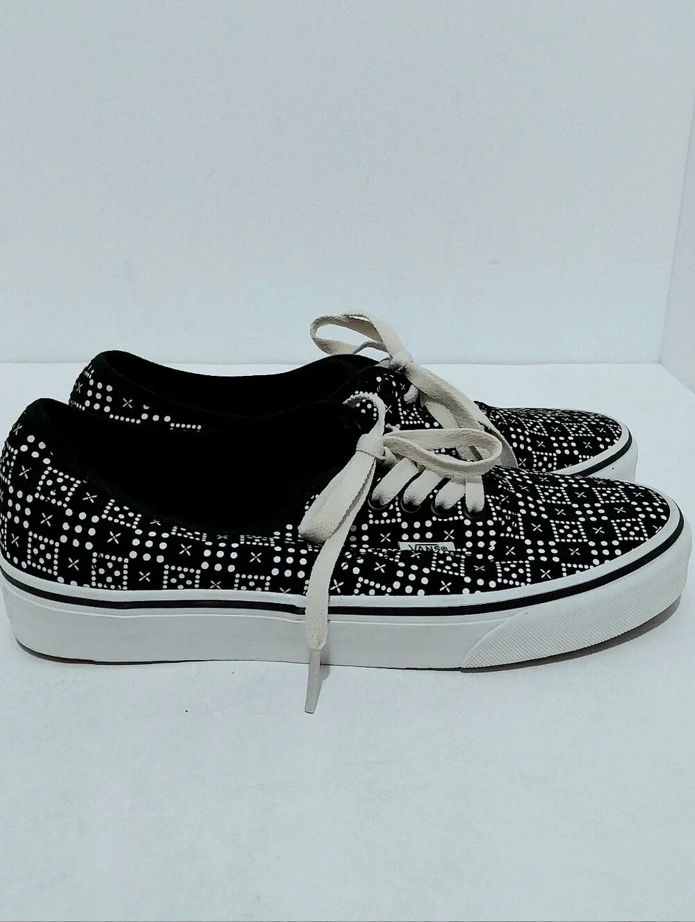 Vans Checker Dot Sneakers, NEW,‎ Size 8.5|EUR 39